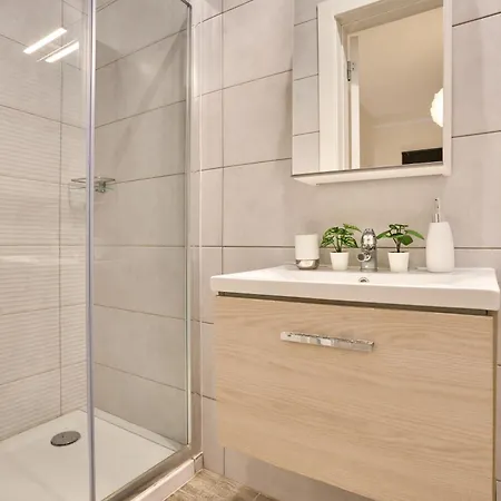 Seaview Balluta-stjulians-prime Spot Appartement San Ġiljan