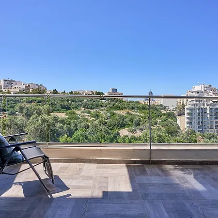 Seaview Balluta-stjulians-prime Spot * San Ġiljan